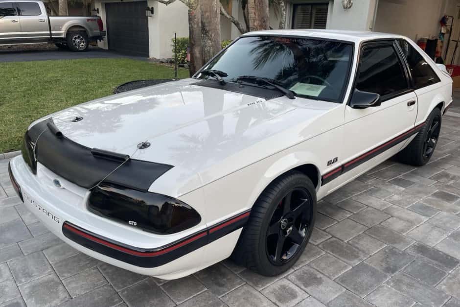 1990 Ford Fox-Body Mustang sold for $13,500