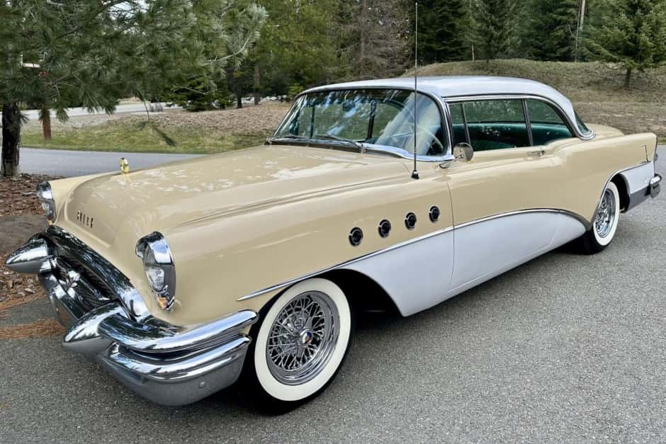 1955 Buick Roadmaster sold for $16,000
