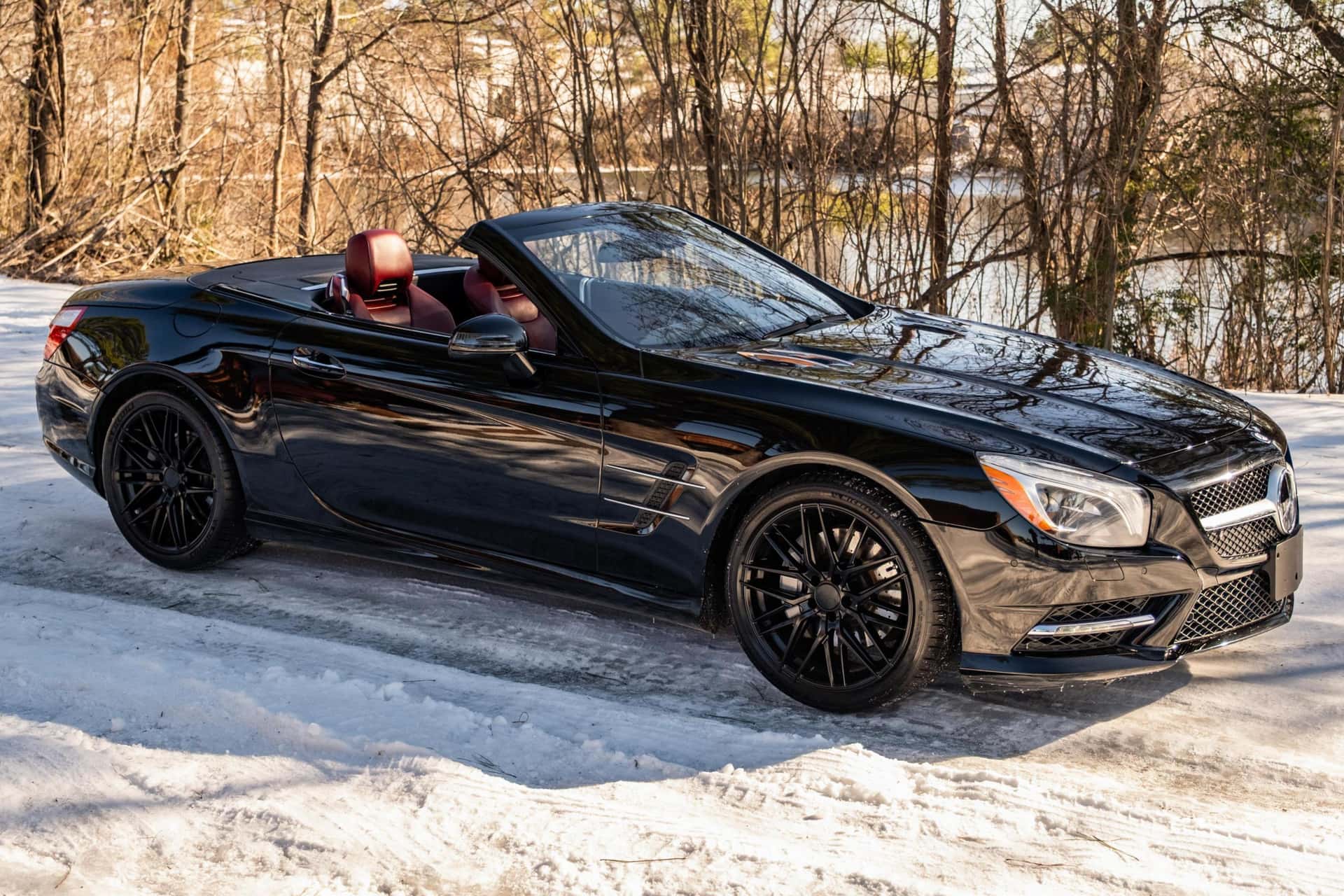 2014 Mercedes-Benz R231 SL sold for $22,545