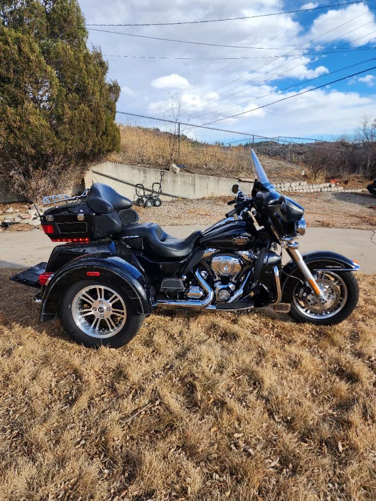 2013 Harley-Davidson Tri Glide Ultra Classic sold for $14,500