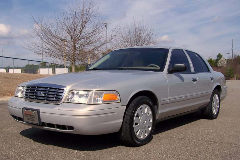2007 Ford Crown Victoria sold for $22,000