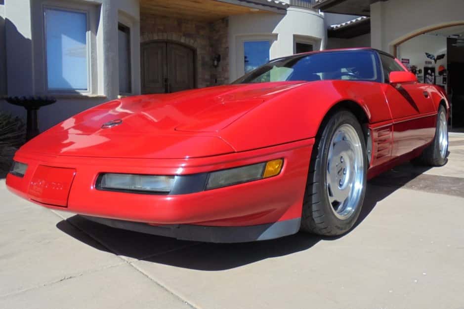 1991 Chevrolet Corvette C4 ZR-1 sold for $26,002