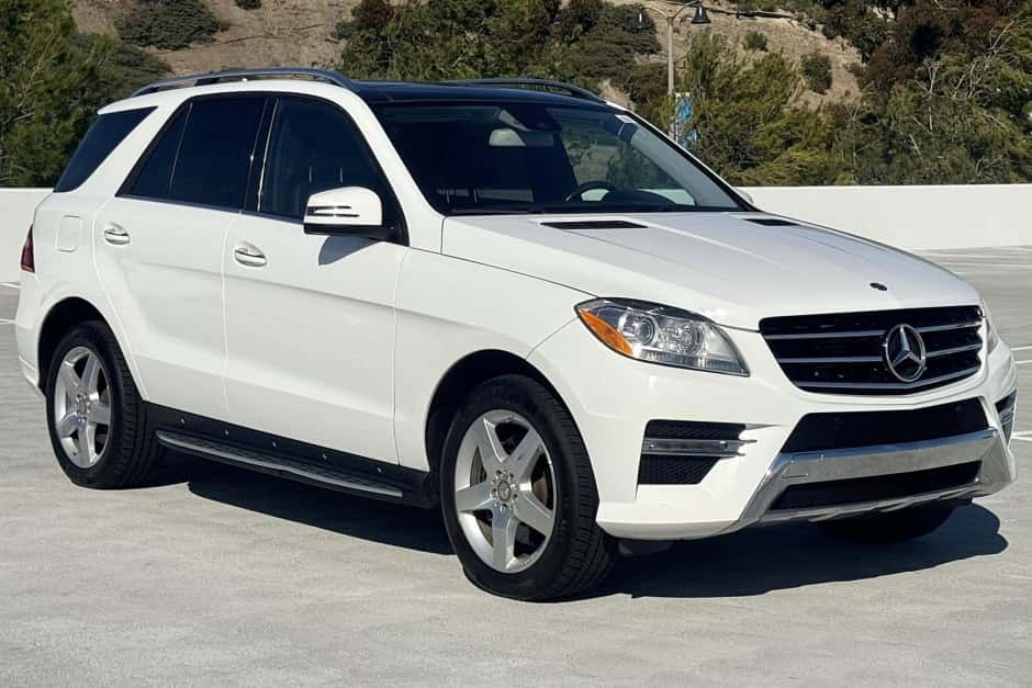 2015 Mercedes-Benz M-Class & GLE-Class sold for $8,500