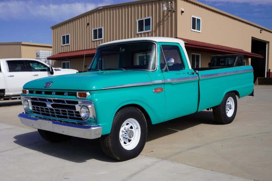 1966 Ford F-Series 1961-1966 sold for $10,750