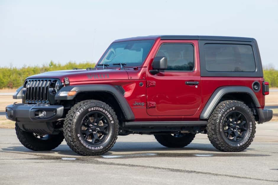 2021 Jeep Wrangler JL (2018+) sold for $35,250