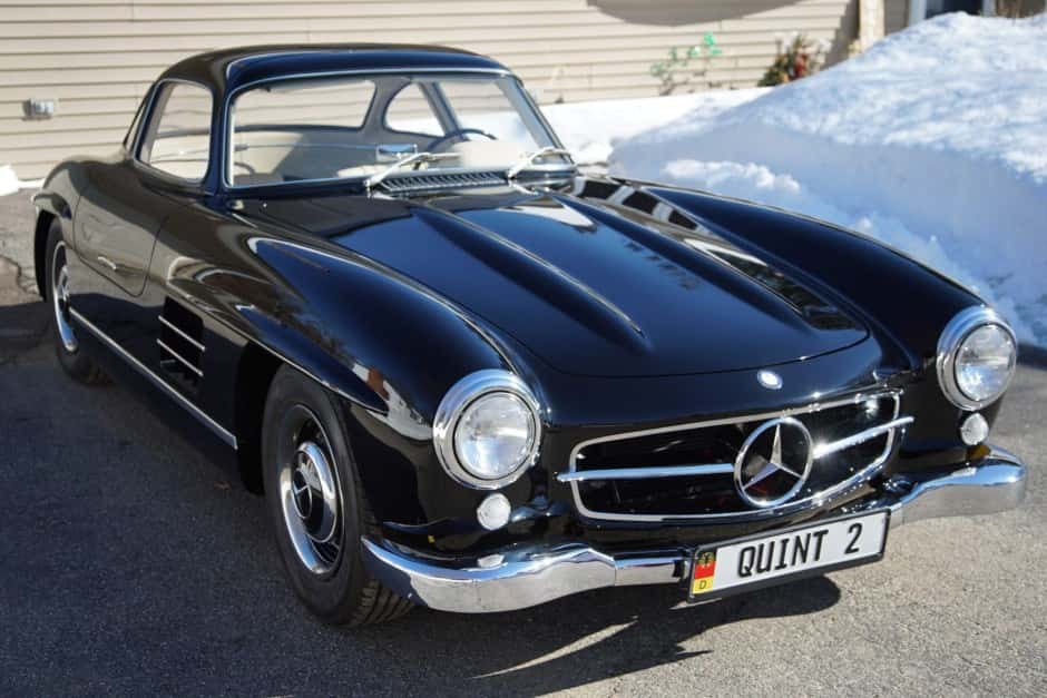 0 Mercedes-Benz 300SL Gullwing & Roadster sold for $270,033