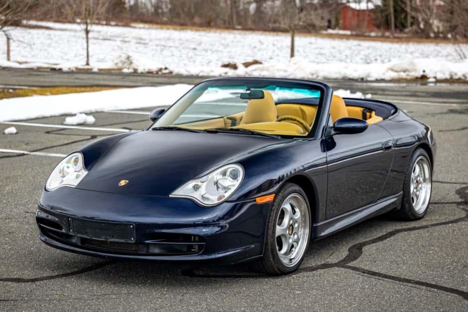 2003 Porsche 996 911 Carrera sold for $25,250