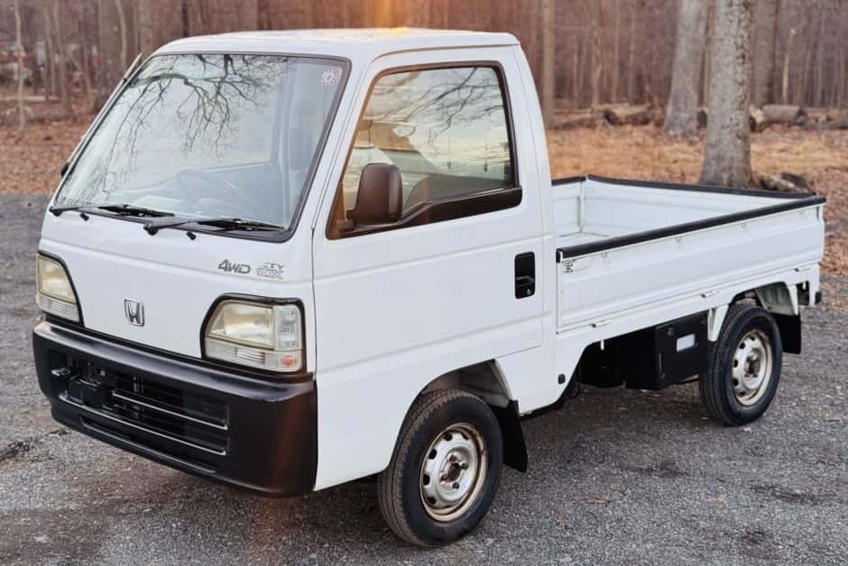 1997 Honda Acty sold for $7,600