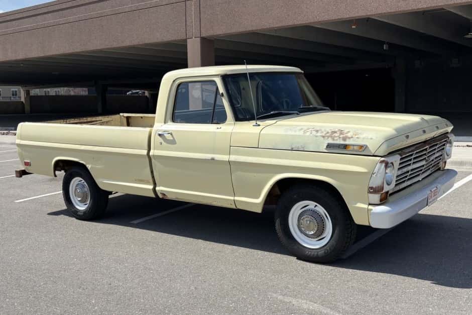 1968 Ford F-Series 1967-1972 sold for $7,800