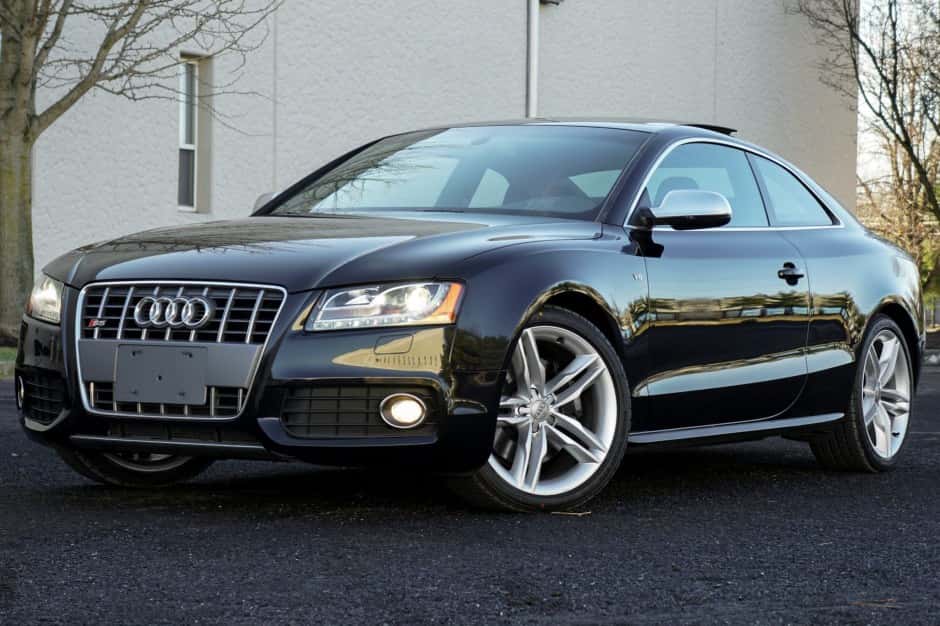 2010 Audi S5 sold for $32,750