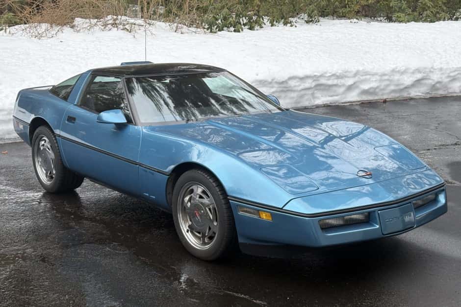 1988 Chevrolet Corvette C4 Coupe (1984-1991) sold for $6,299