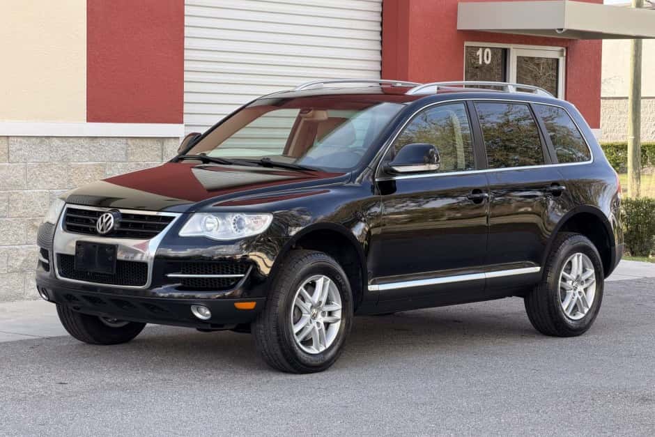 2008 Volkswagen Touareg sold for $9,500