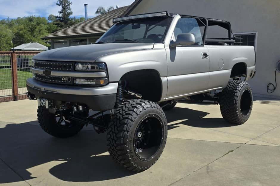 1999 Chevrolet Silverado GMT800 (1999-2007) sold for $20,250