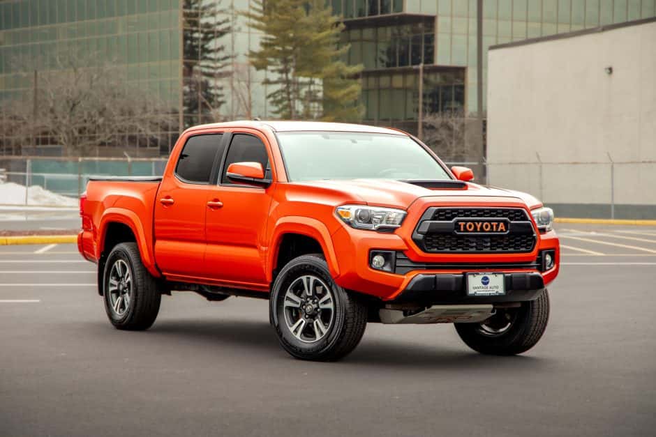 2017 Toyota Tacoma (N300 2016-2023) sold for $20,750