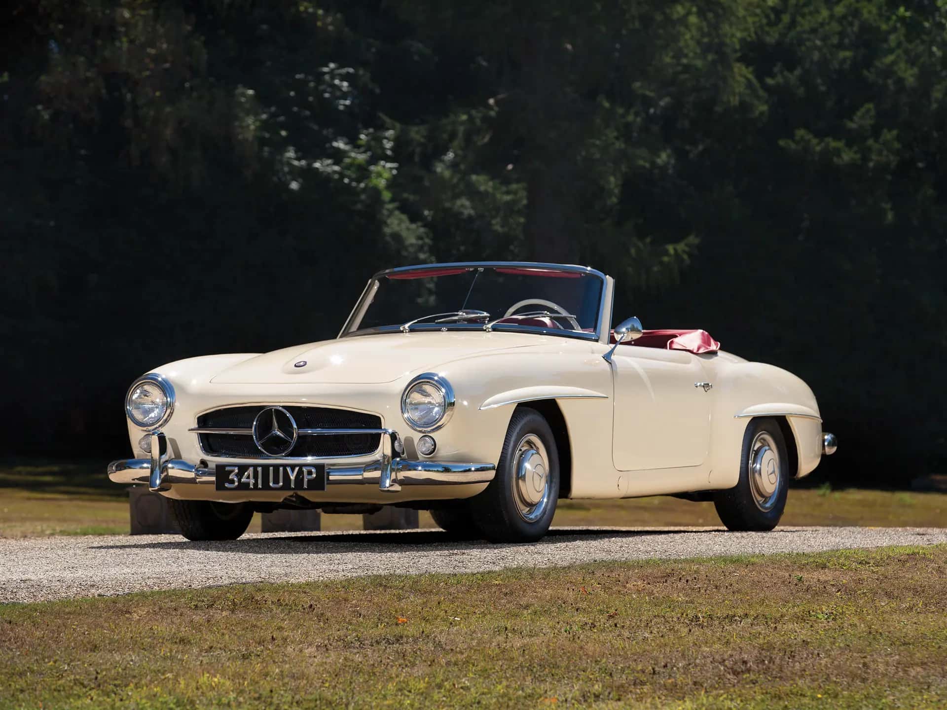 1956 Mercedes-Benz 190 SL sold for £0