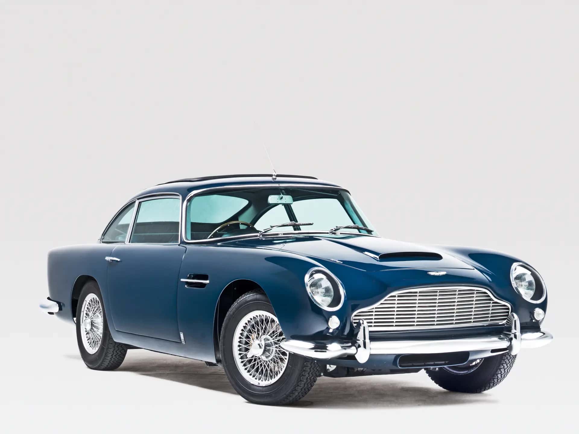 1963 Aston Martin DB5 sold for £0