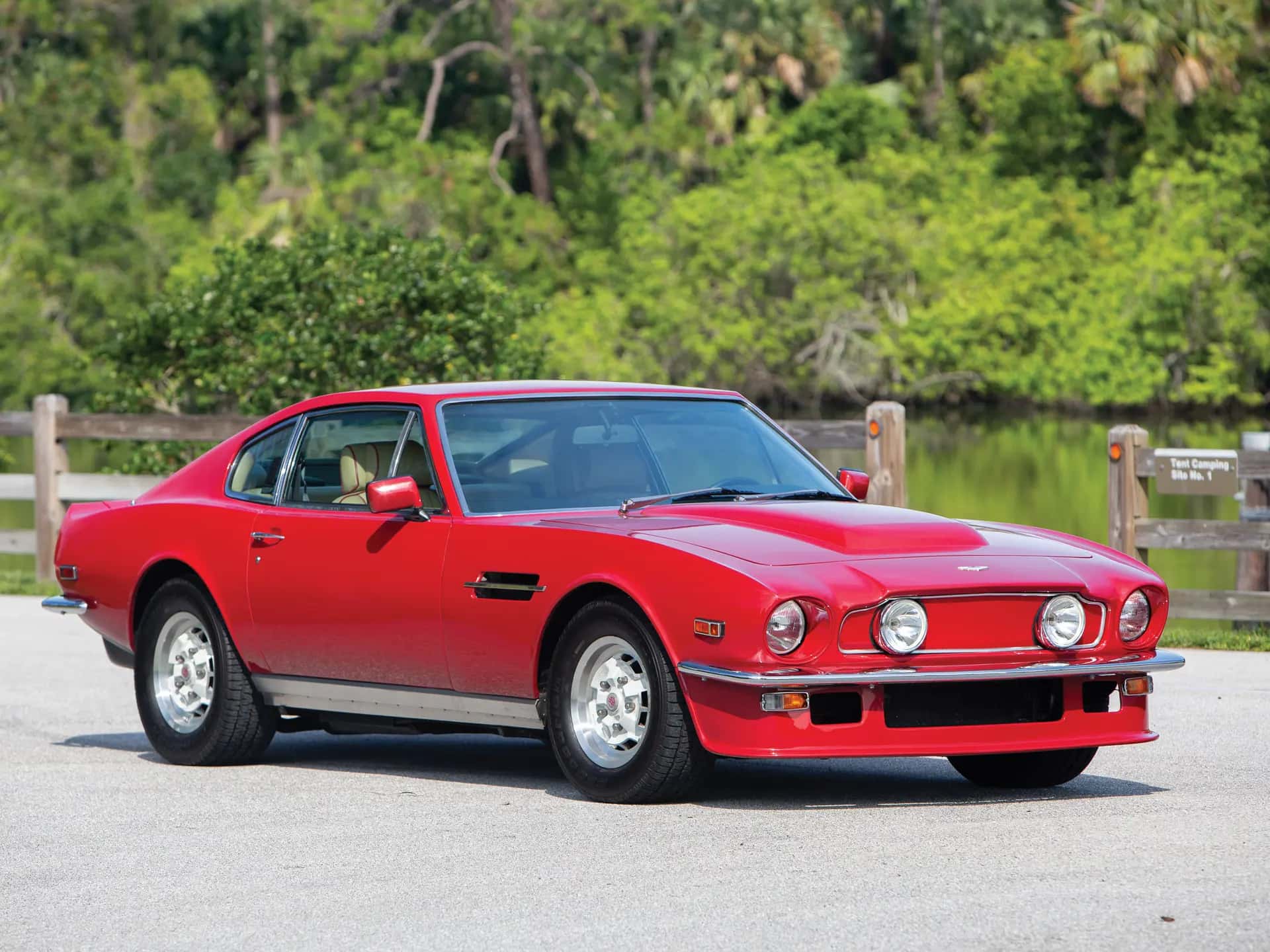 1978 Aston Martin V8 Vantage 'Molded Fliptail' sold for $0