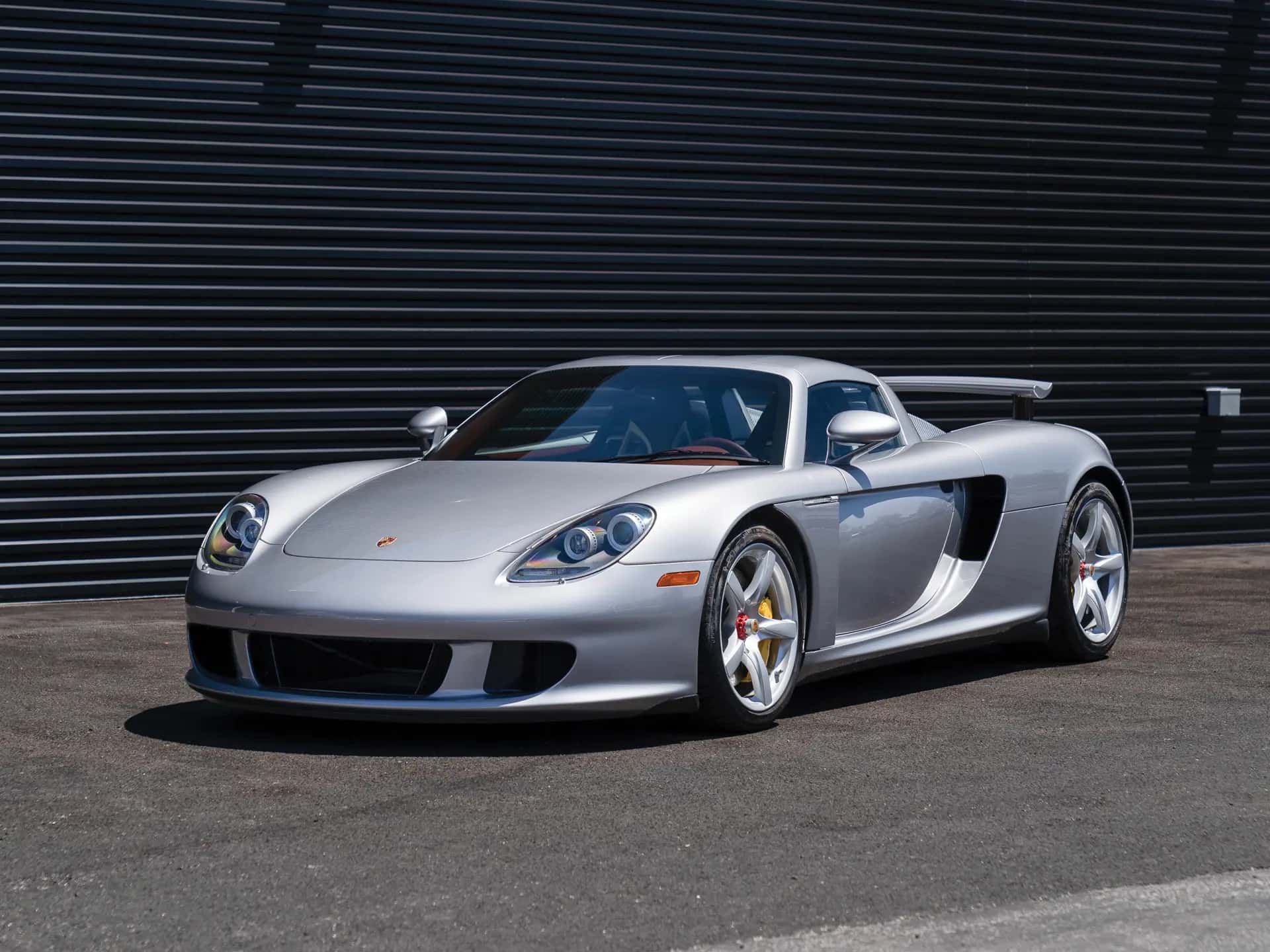 2004 Porsche Carrera GT sold for $940,000