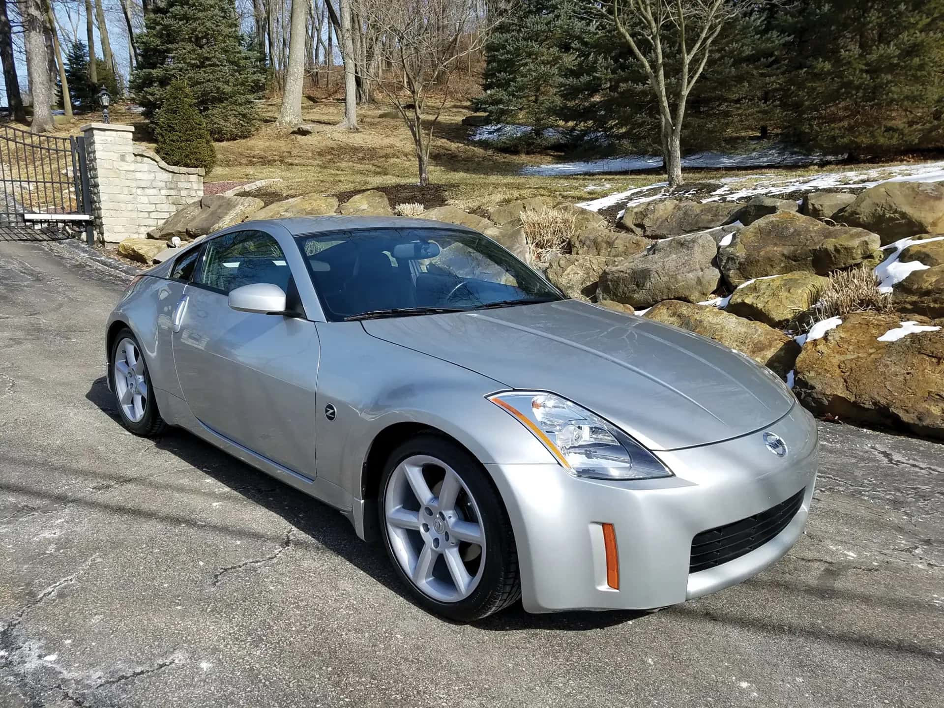 2003 Nissan 350Z Touring sold for $15,950