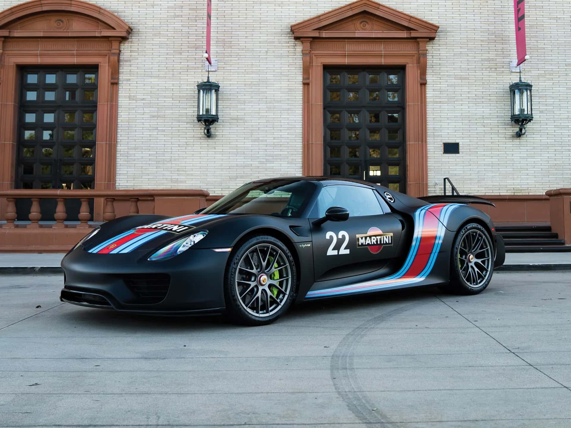 2015 Porsche 918 'Weissach' Spyder sold for $1,534,000
