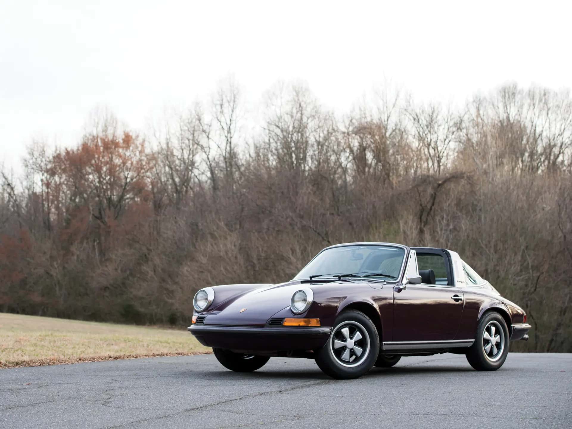1973 Porsche 911 T Targa sold for $115,500
