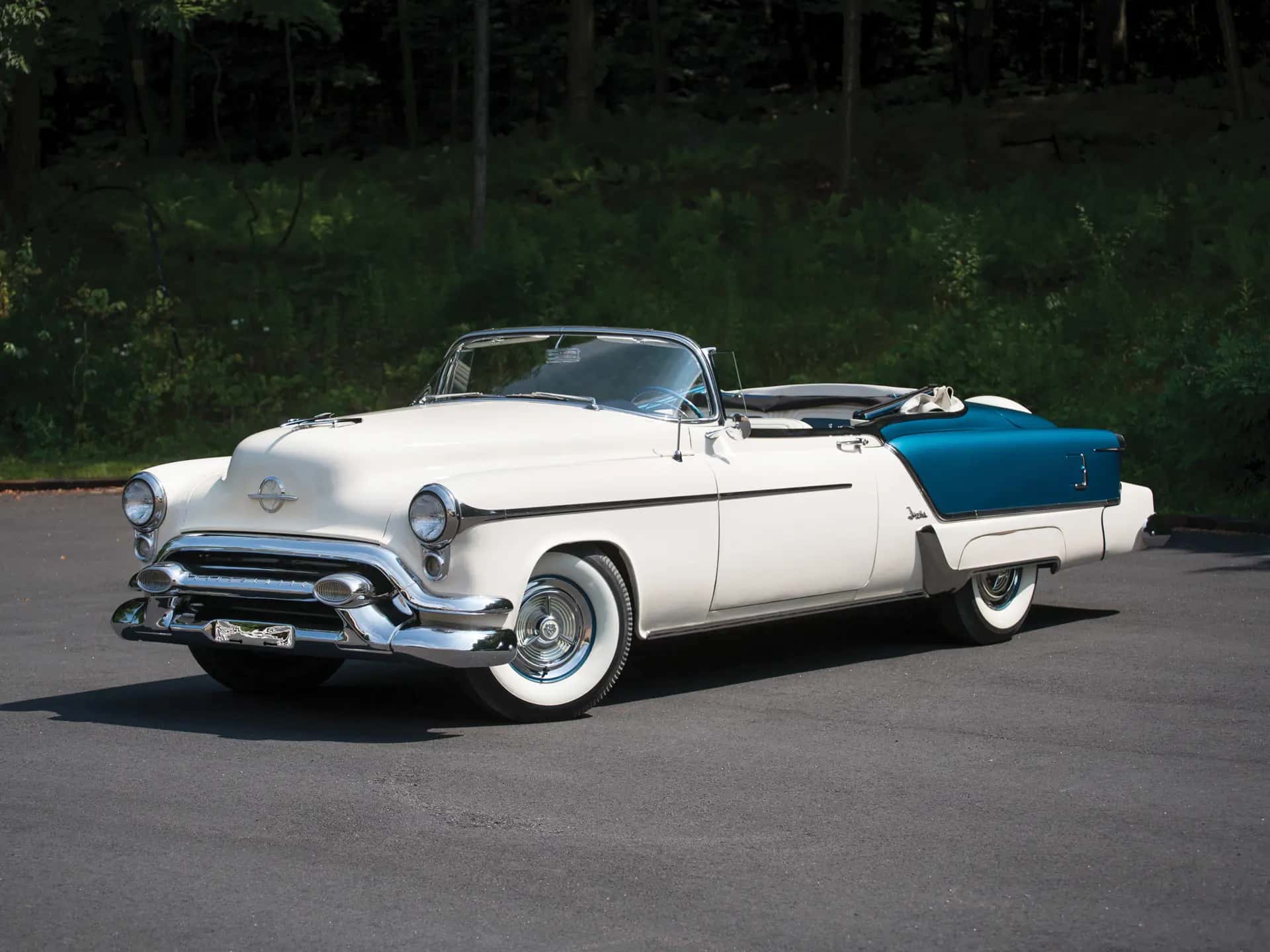 1953 Oldsmobile Ninety-Eight Fiesta sold for $0