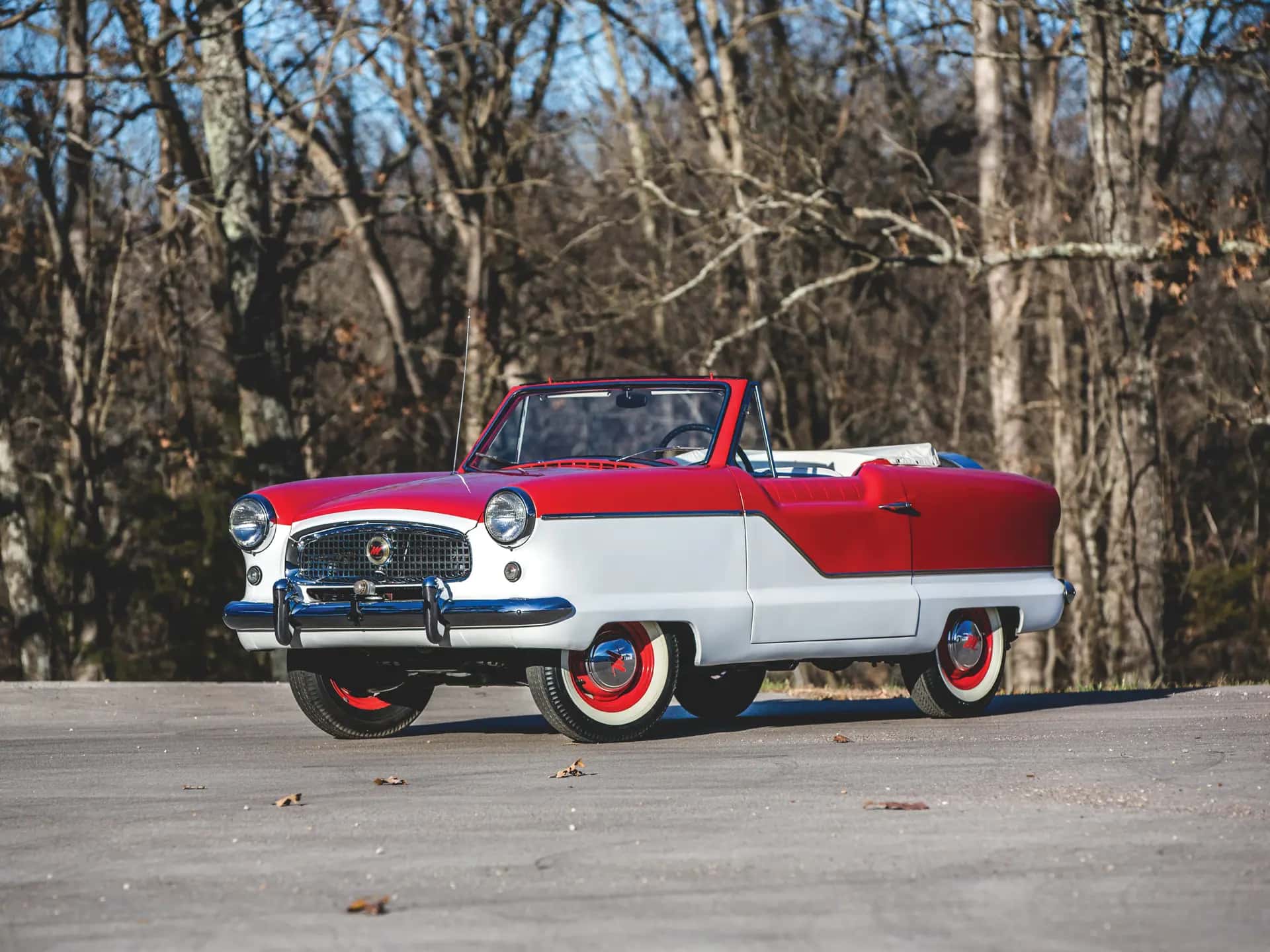 1960 Nash Metropolitan Convertible sold for $35,840