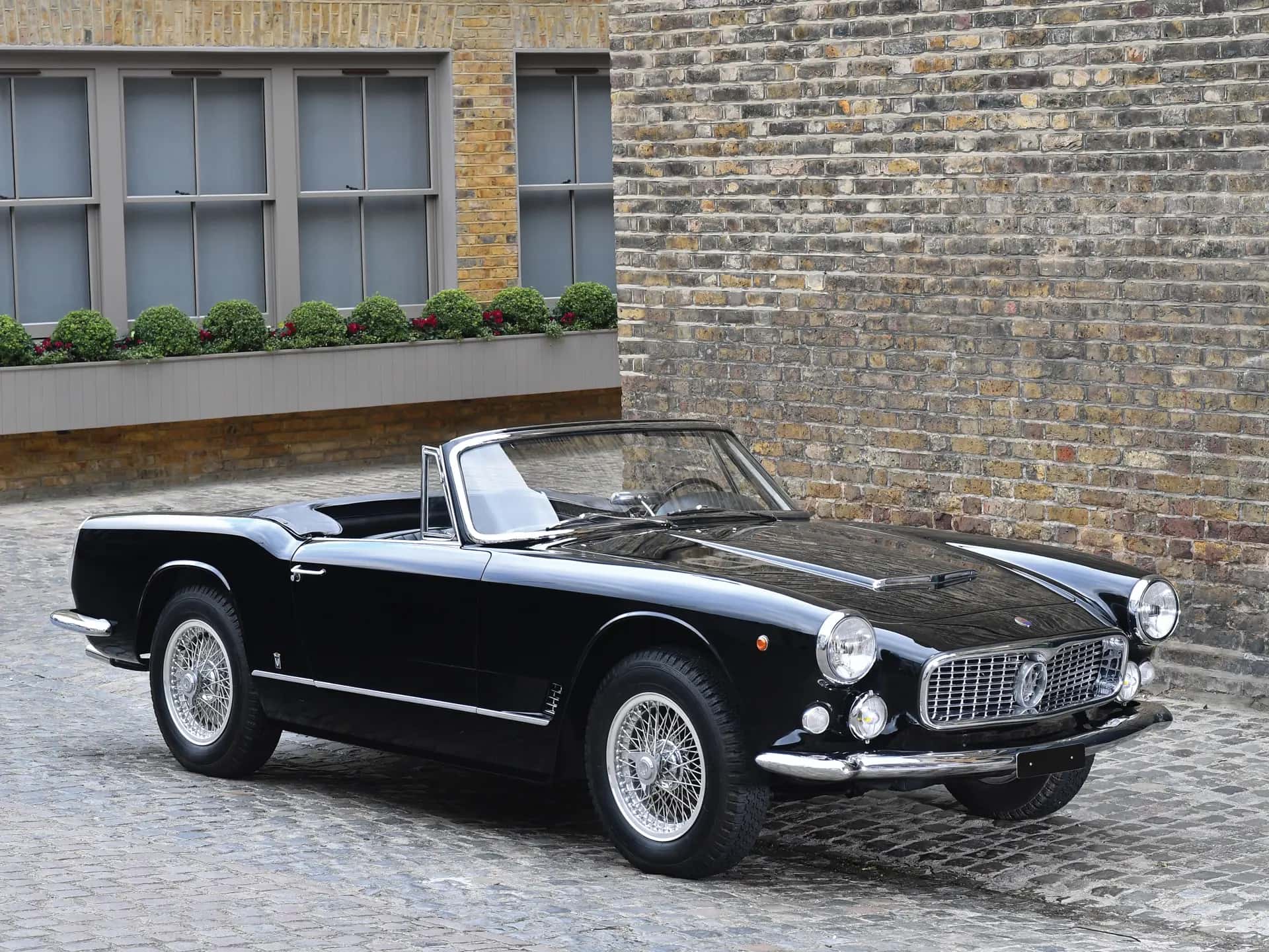 1961 Maserati 3500 GT Spider sold for £410,000
