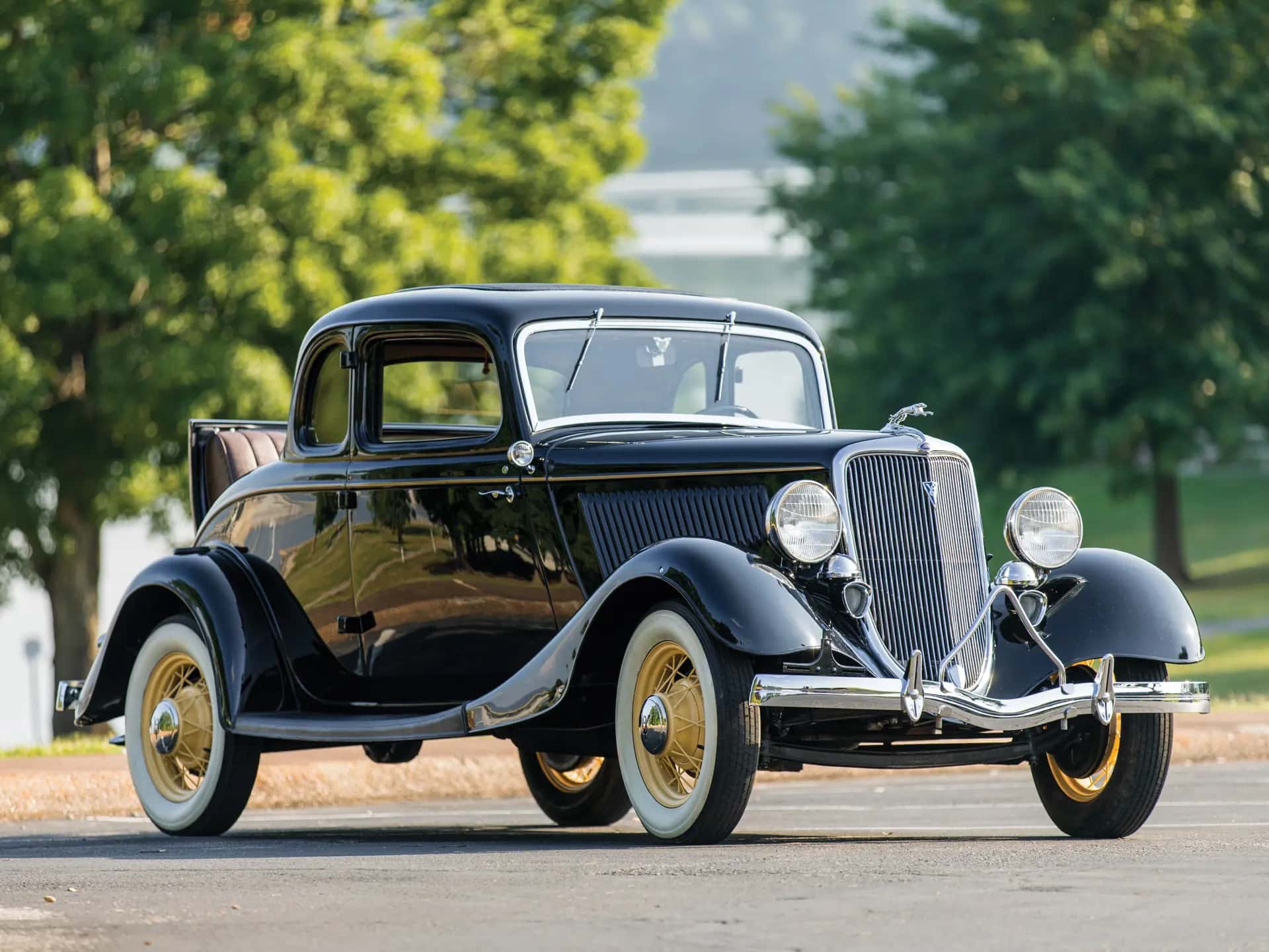 1934 Ford V-8 DeLuxe Five-Window Coupe sold for $41,250