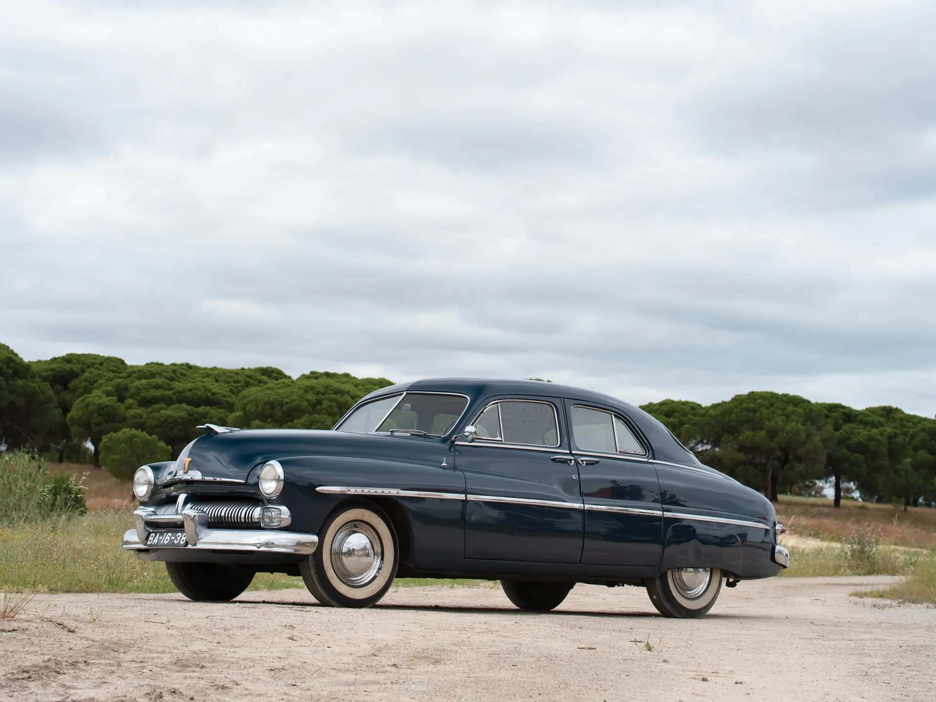 1950 Mercury Eight Sedan sold for €12,650