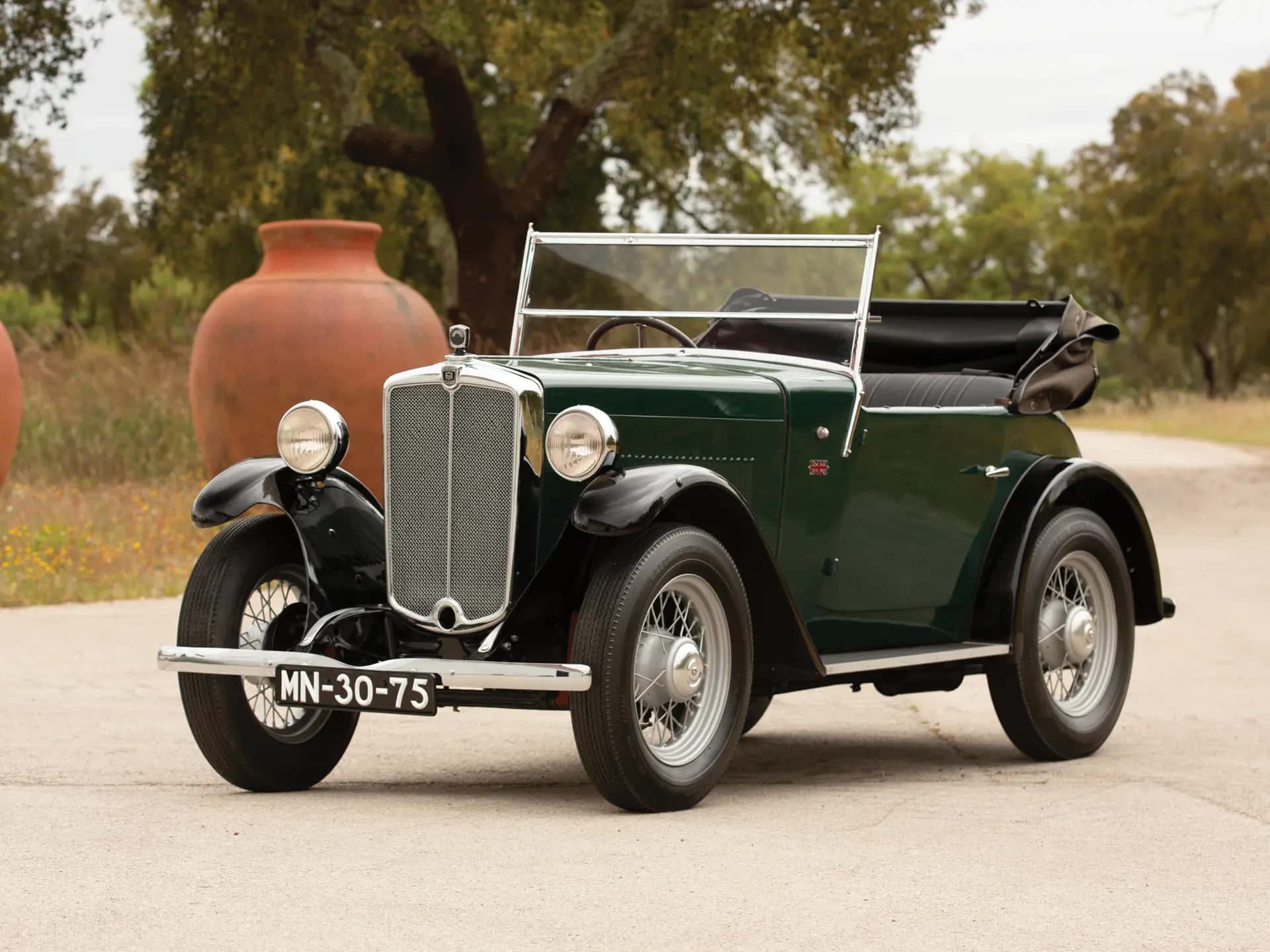 1933 Morris Minor Side-Valve Two-Seater sold for €12,650