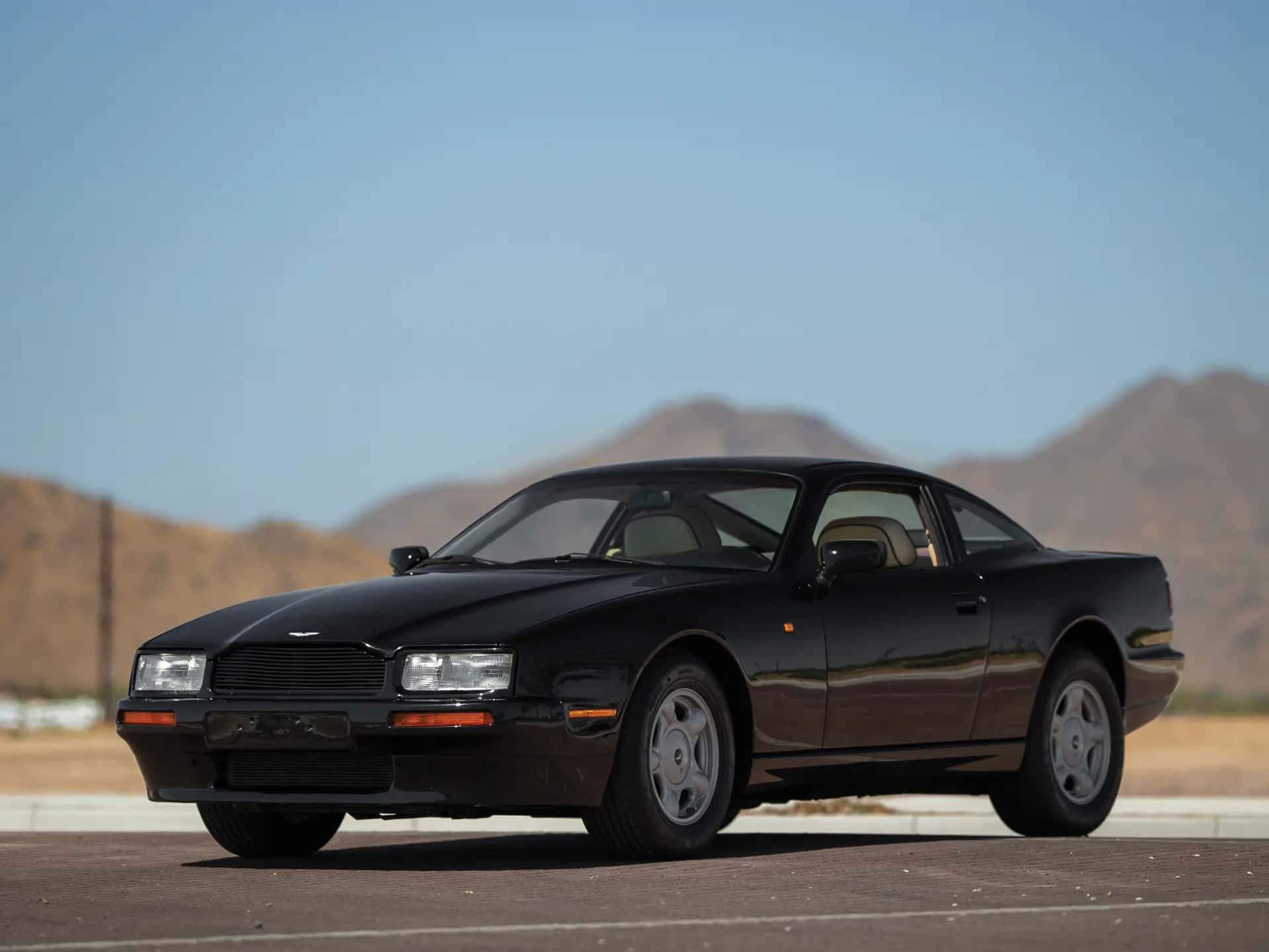 1992 Aston Martin Virage sold for $22,400