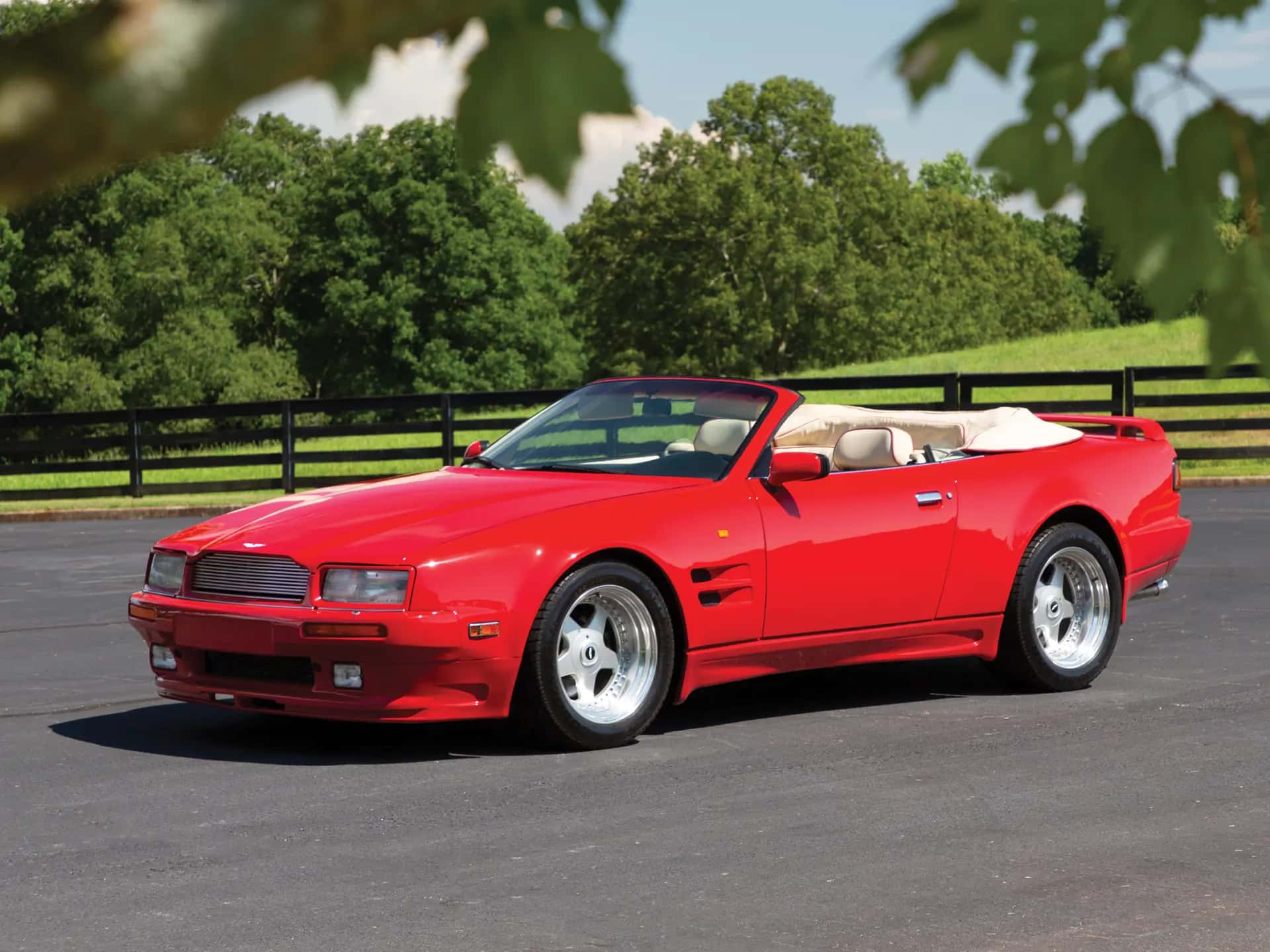 1993 Aston Martin Virage Volante 'Wide Body' sold for $95,200