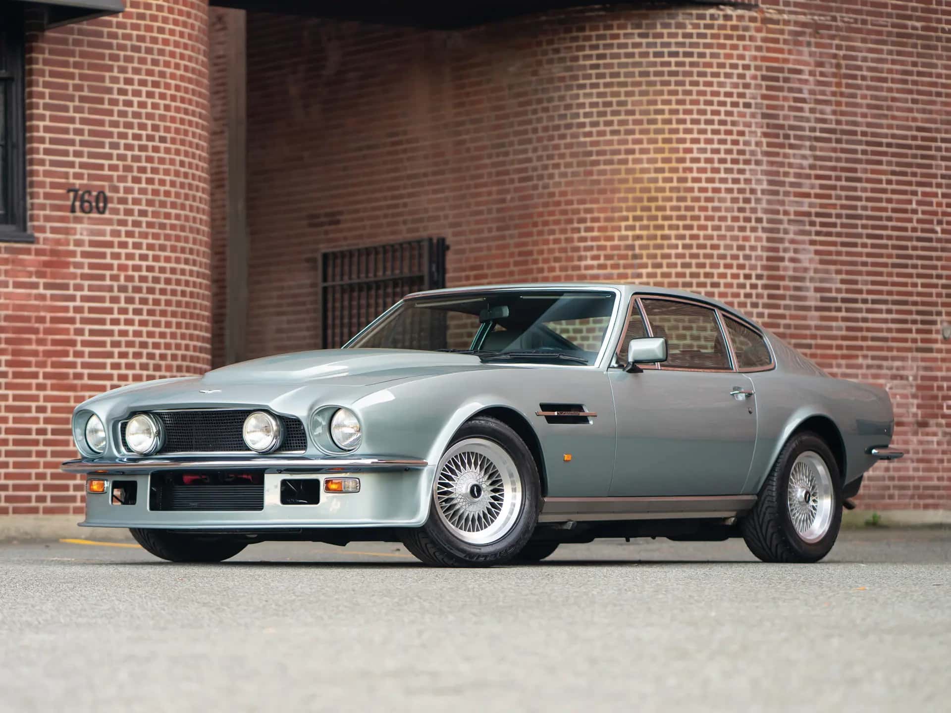 1989 Aston Martin V8 Vantage sold for $0