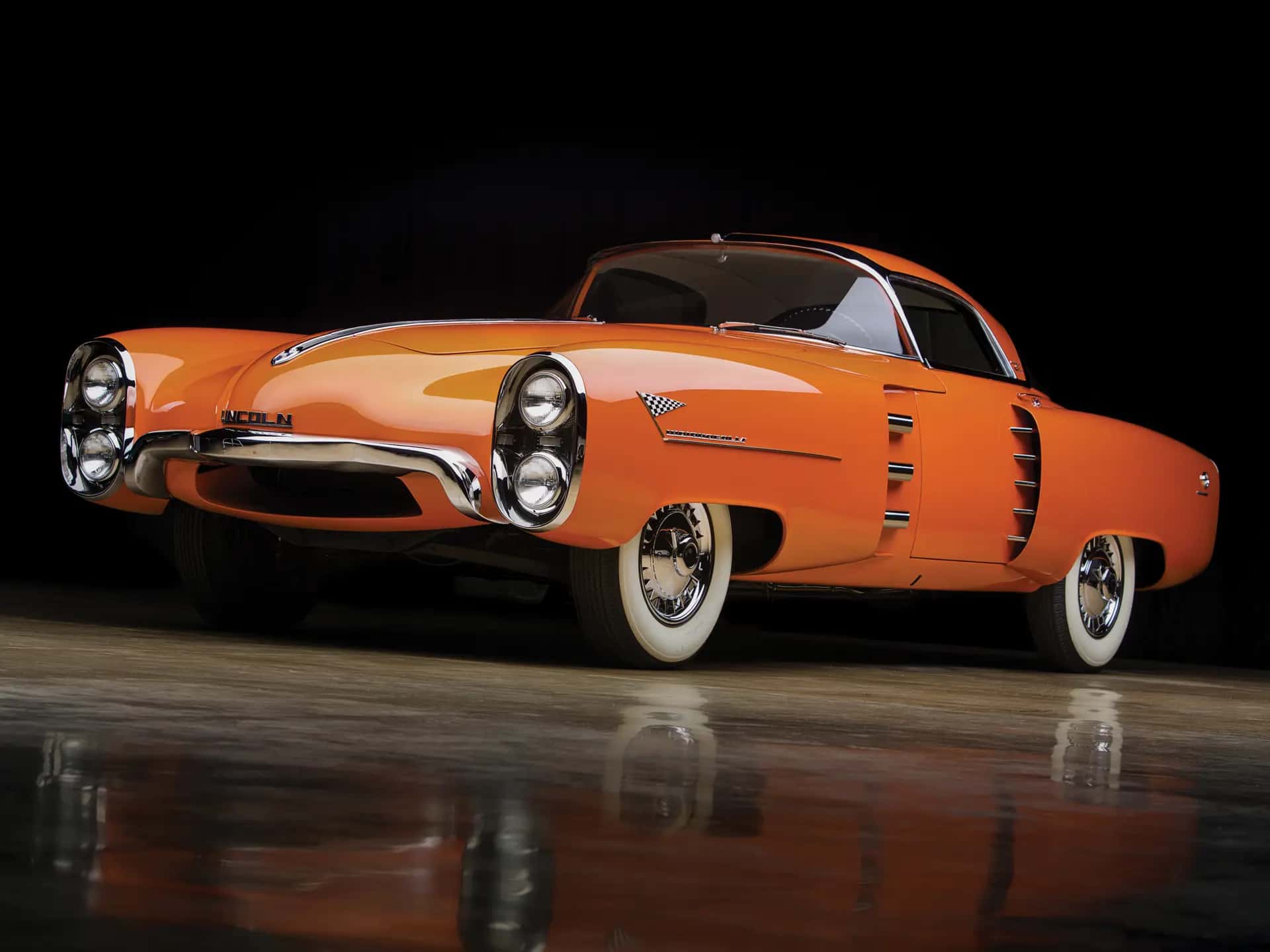 1955 Lincoln Indianapolis Exclusive Study sold for $1,105,000