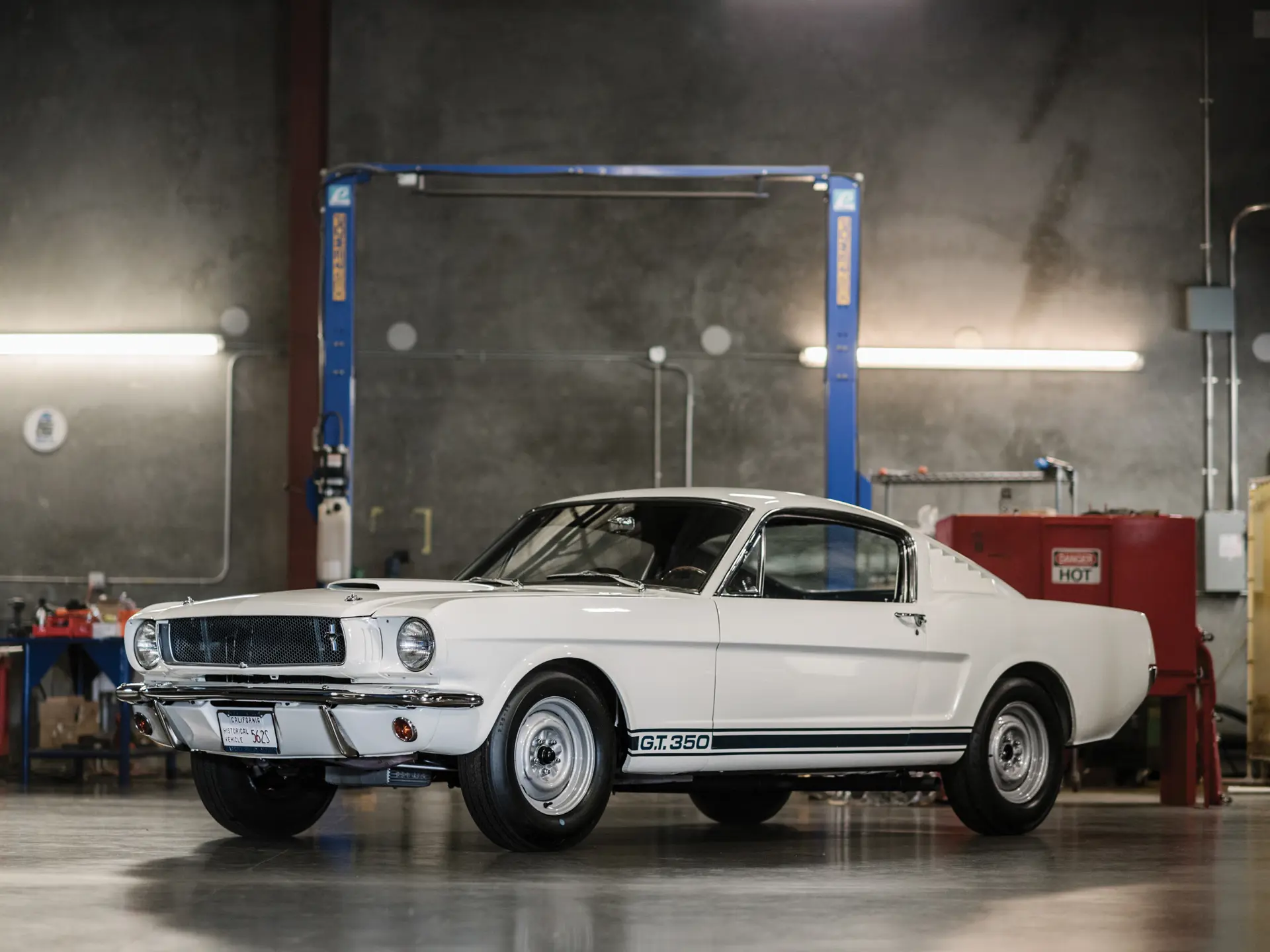 1965 Shelby GT350 sold for $417,500