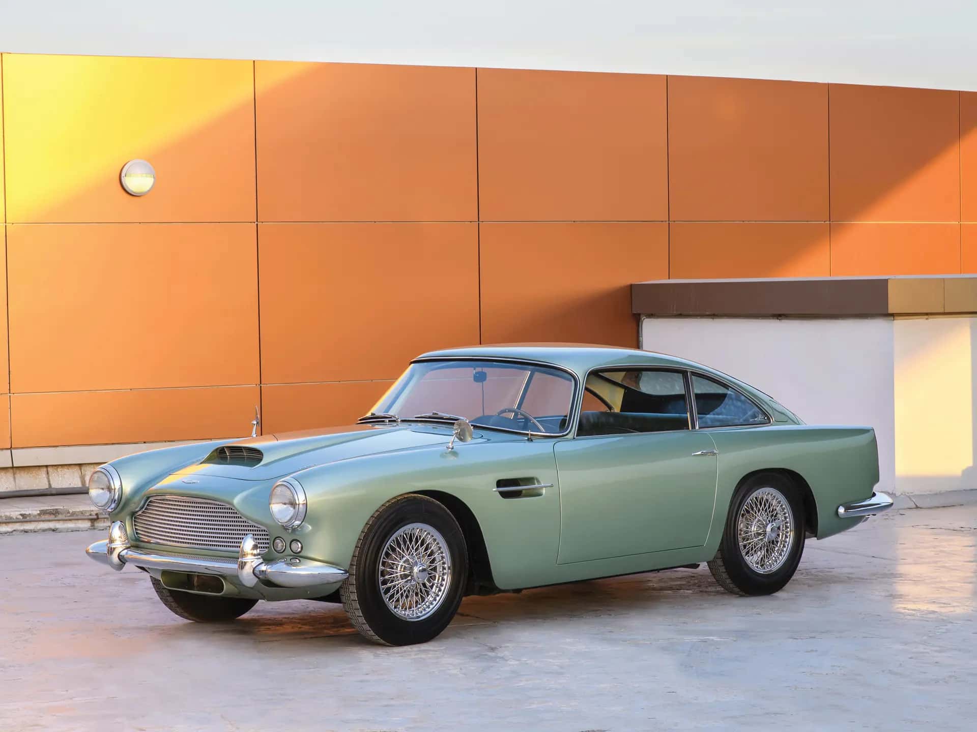 1959 Aston Martin DB4 sold for €0