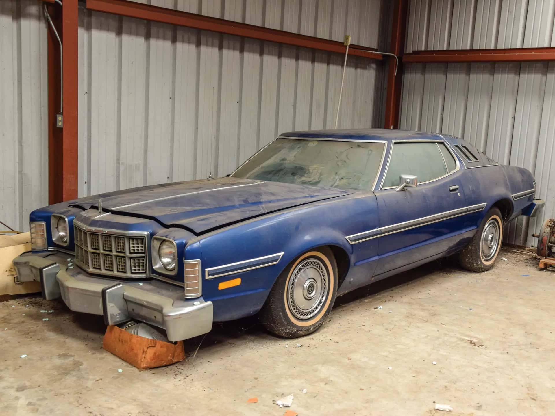 1976 Ford Elite sold for $224