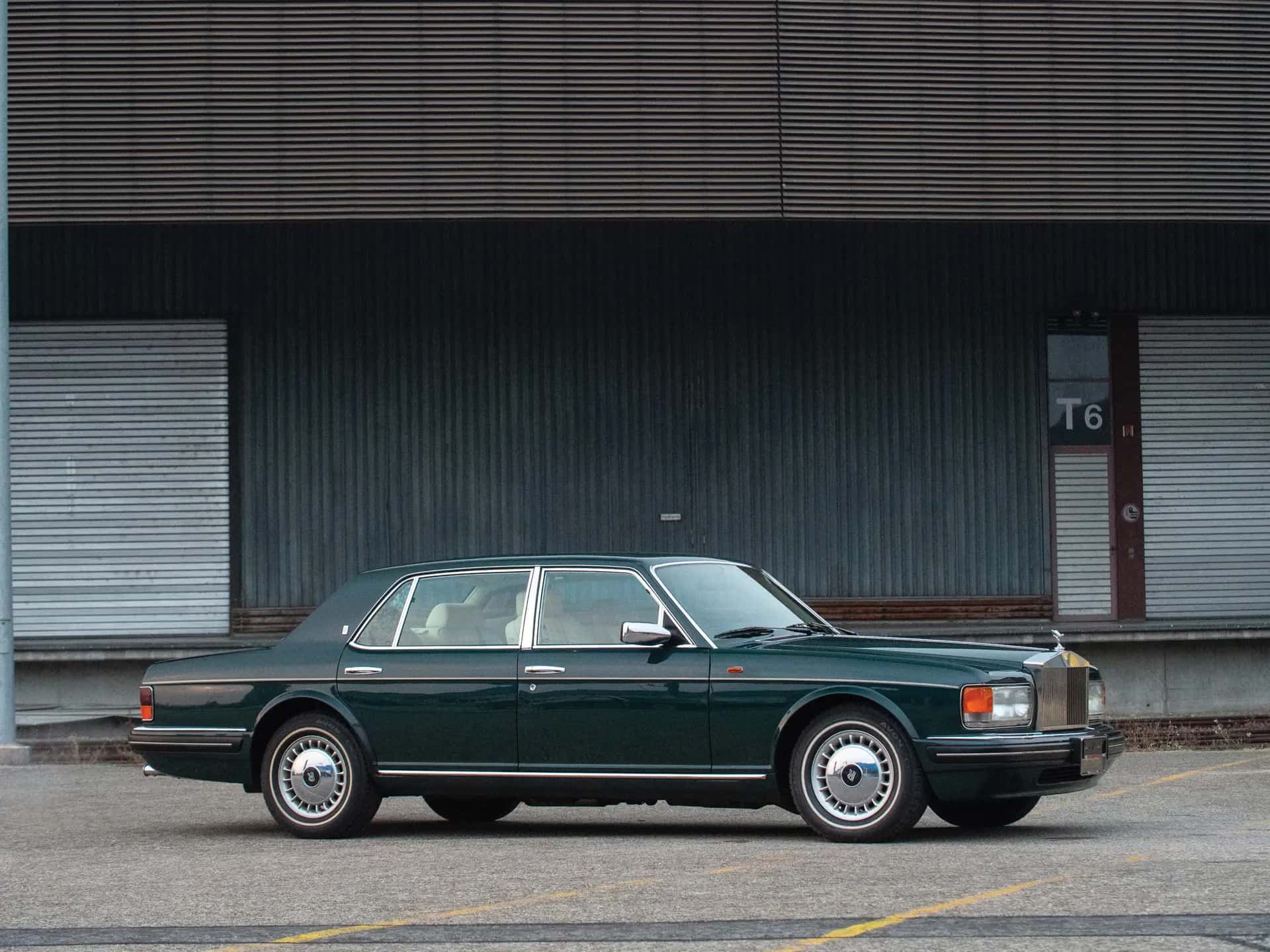 1997 Rolls-Royce Silver Spur sold for €29,900