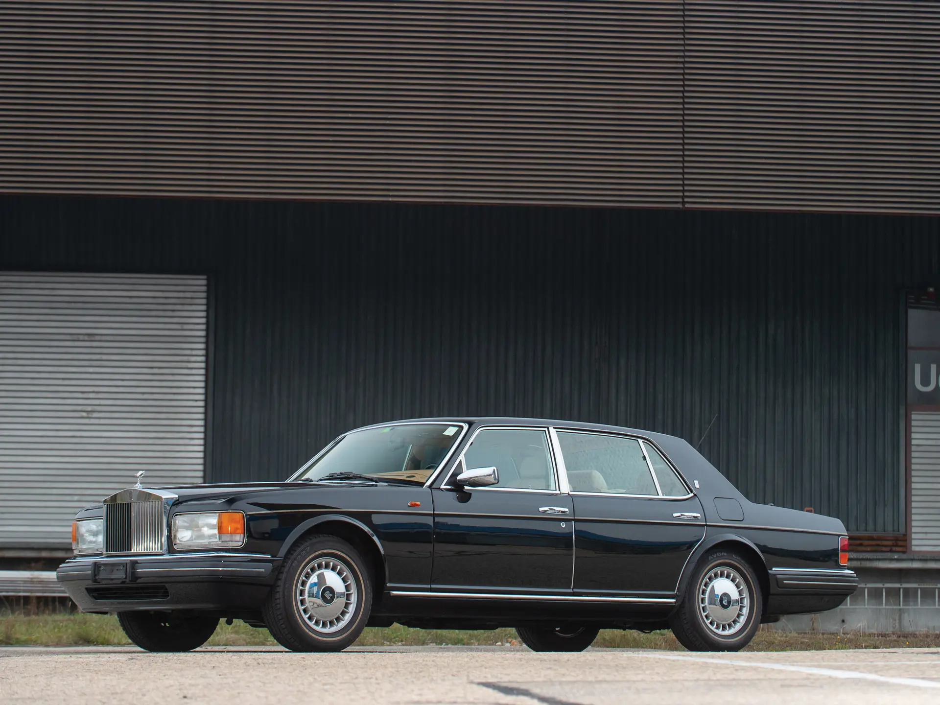 1996 Rolls-Royce Silver Spur sold for €18,975