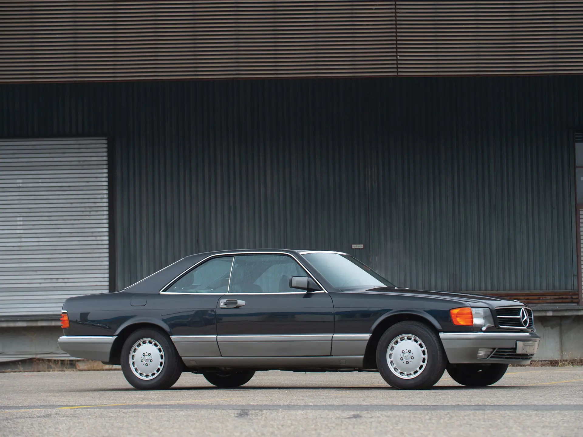1987 Mercedes-Benz 560 SEC sold for €48,300