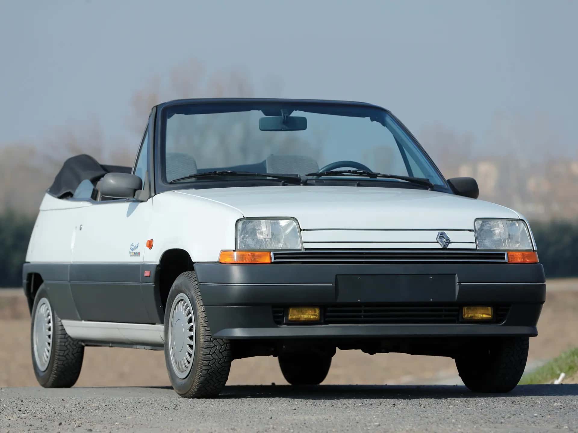 1990 Renault 5 GTR Cabriolet sold for €19,550
