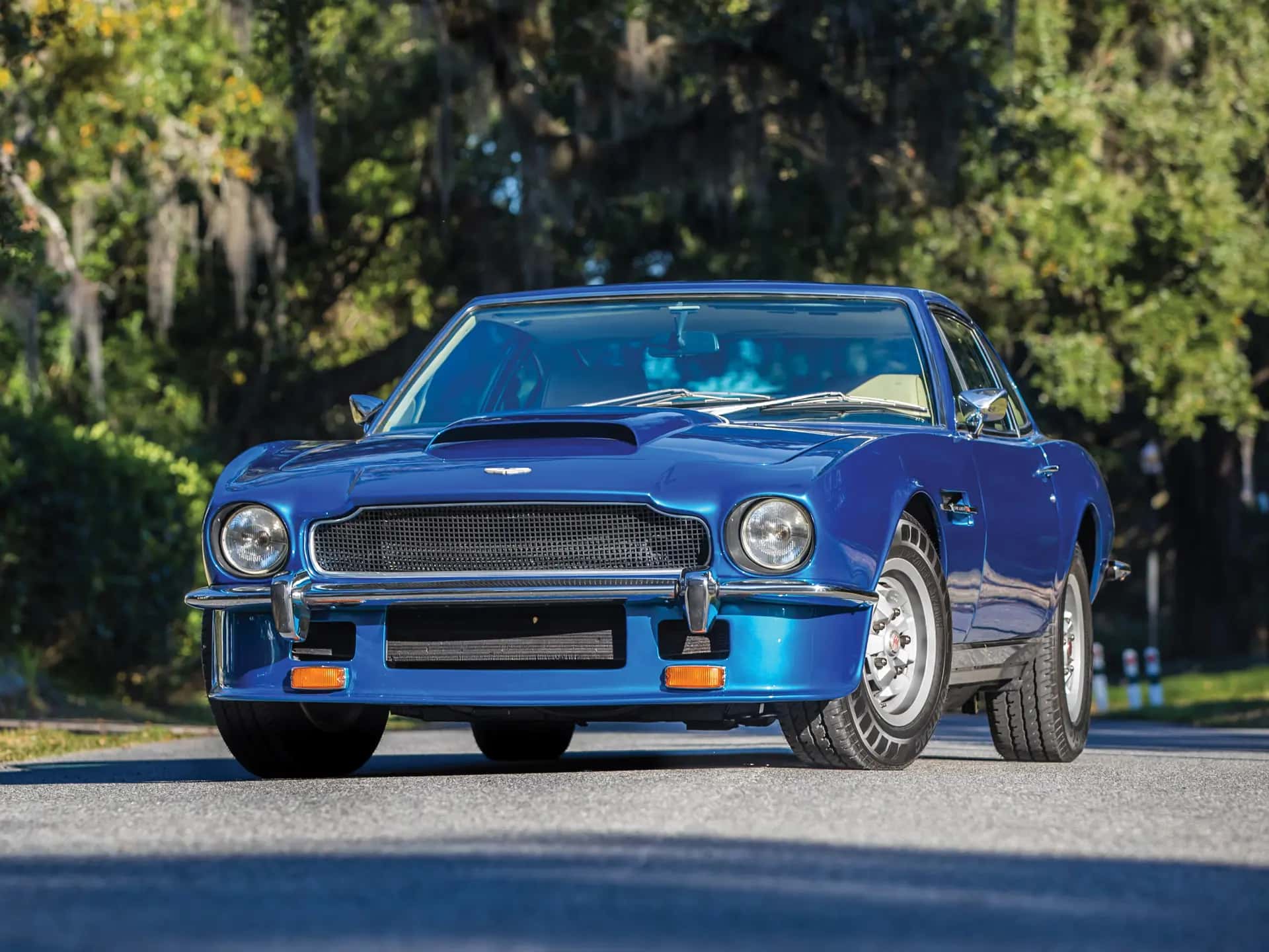 1977 Aston Martin V8 Series III sold for $0