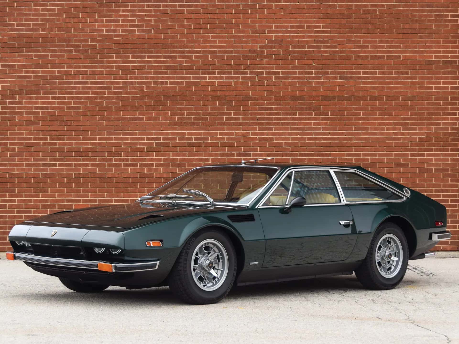 1972 Lamborghini Jarama sold for $100,800