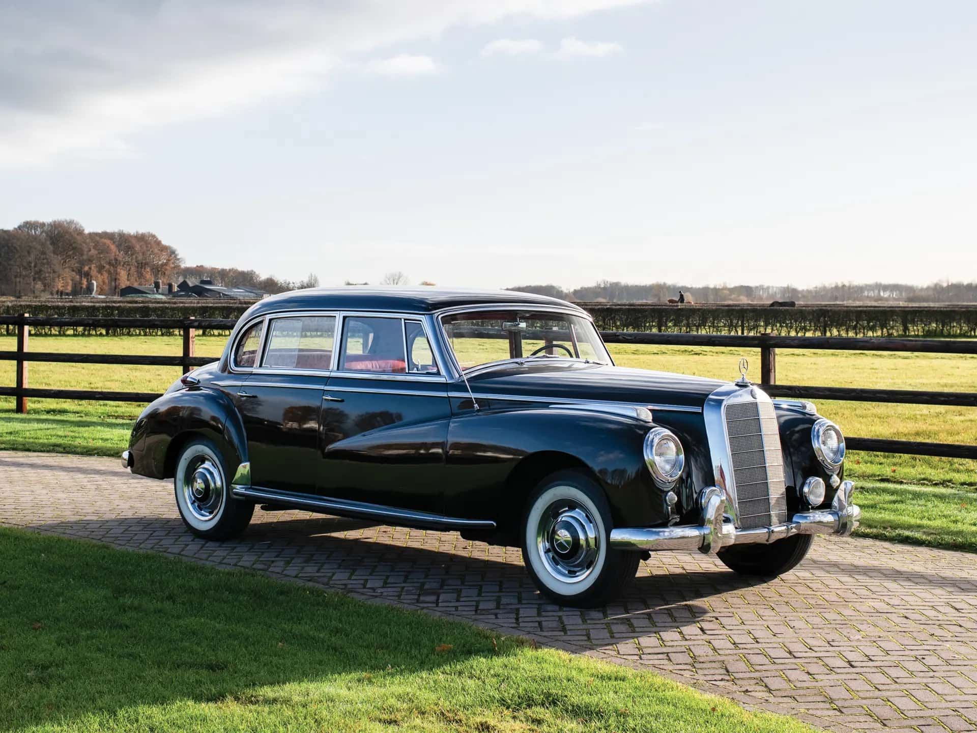1955 Mercedes-Benz 300 c Saloon 'Adenauer' sold for €47,150