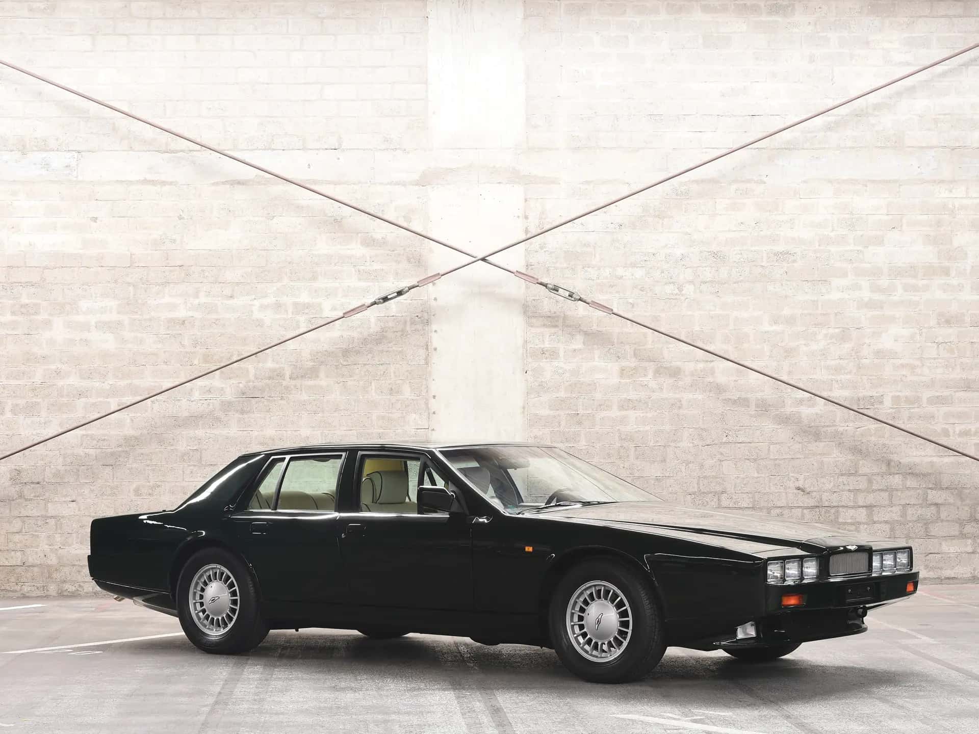 1989 Aston Martin Lagonda sold for €120,750