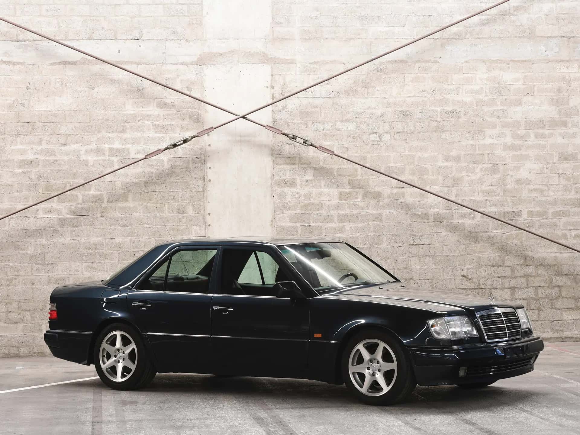 1994 Mercedes-Benz E 500 sold for €86,250