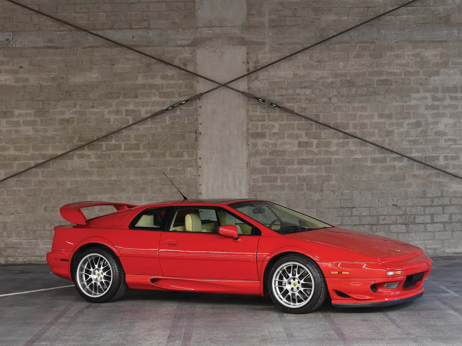 2002 Lotus Esprit V8 25th Anniversary sold for €60,375