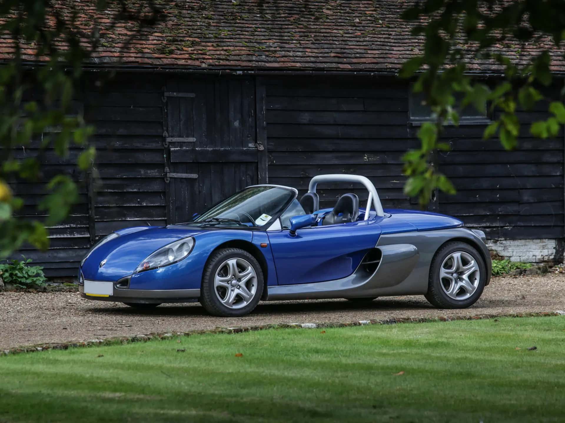 1997 Renault Sport Spider sold for £23,650