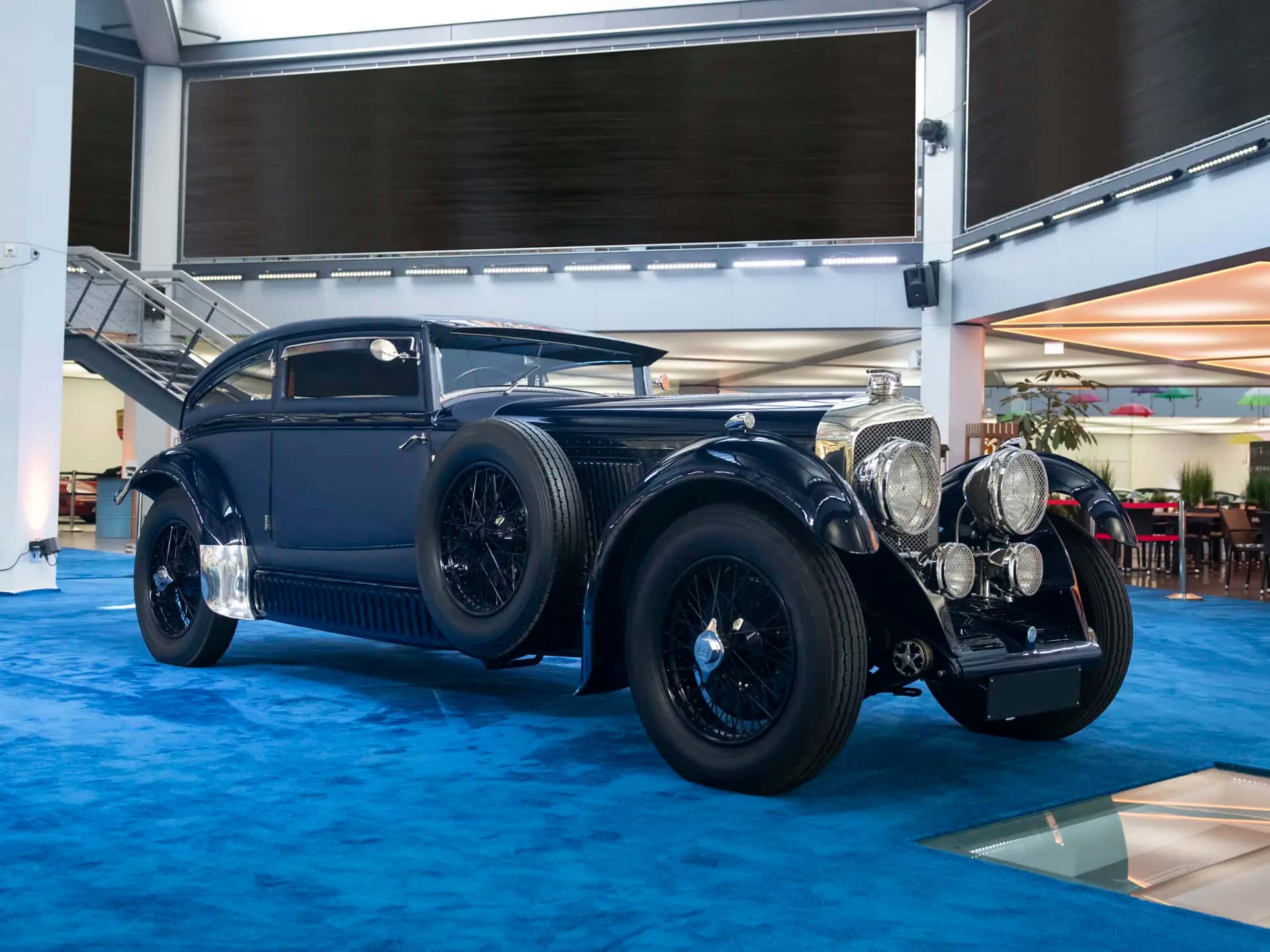 1951 Bentley B Special "Blue Train" sold for £287,000